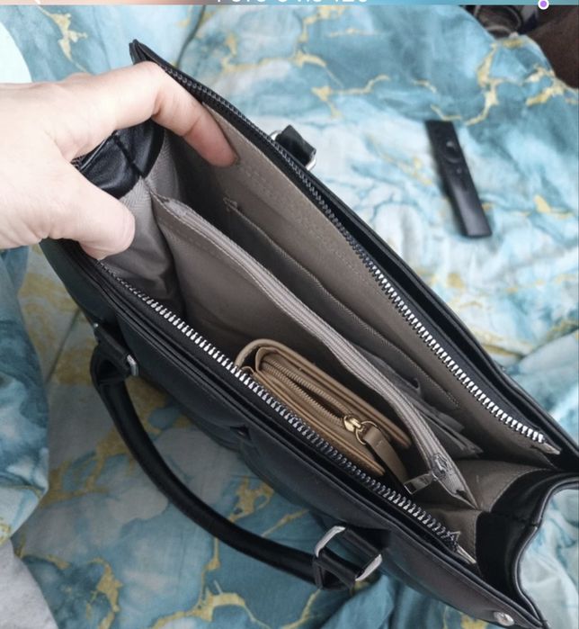 Продам женскую сумку