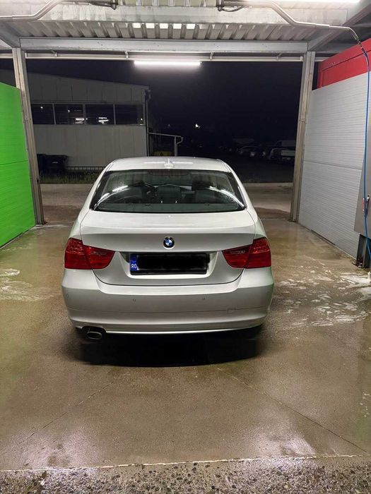 BMW 3 Series 2009 — imagine 5