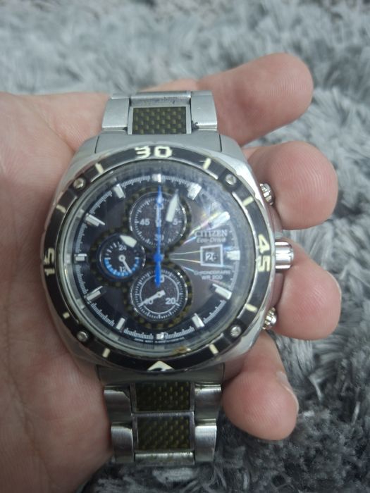 Наручные часы Citizen Eco Drive carbon