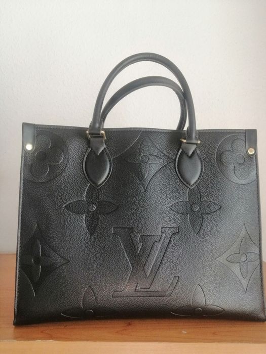 Сумка через плечо женская.