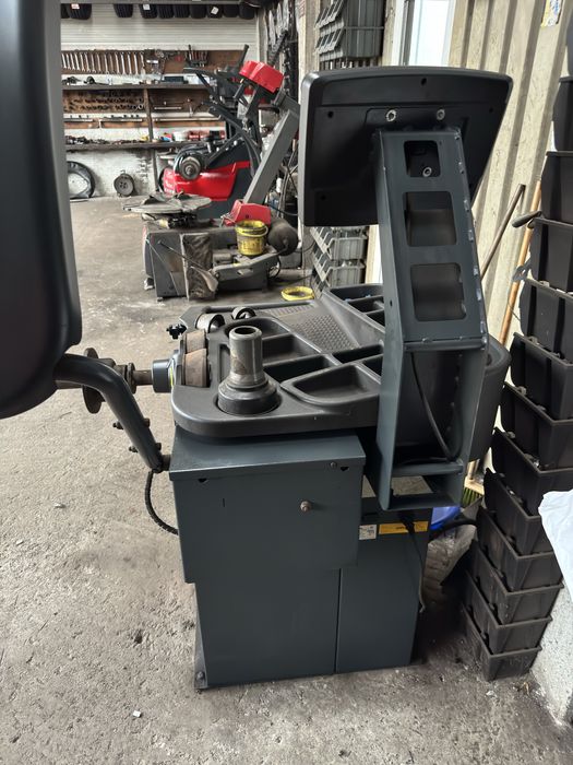 Masina echilibrat roti