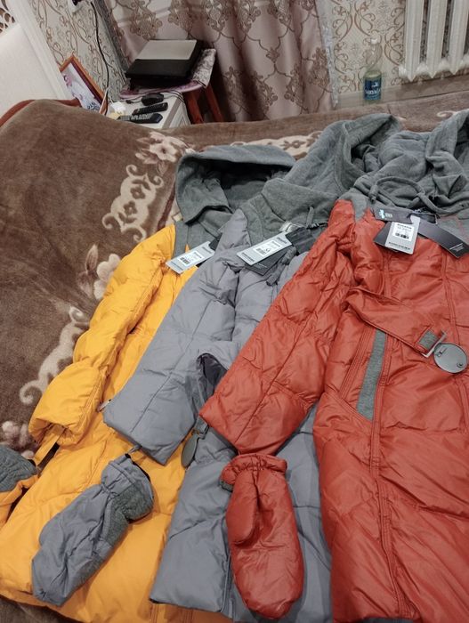 Продам курточки.