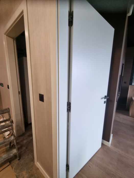 Интериорни врати