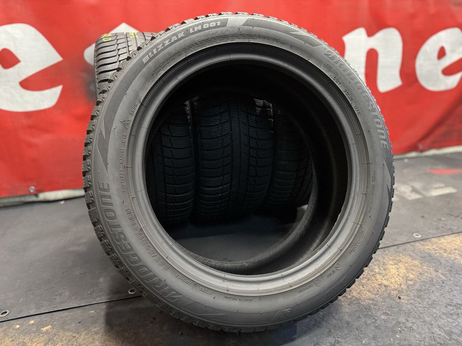 225 50 17, Зимни гуми, Bridgestone BlizzakLM001, 4 броя