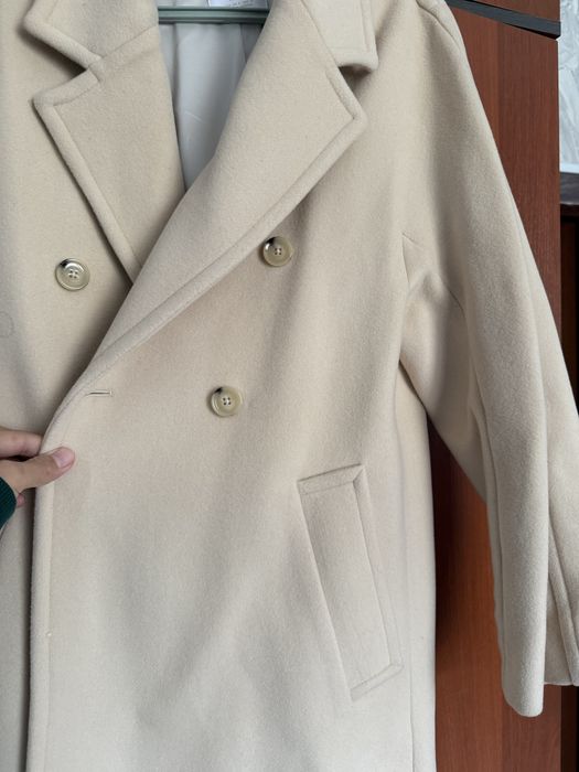 Пальто от Mango модель оверсайз