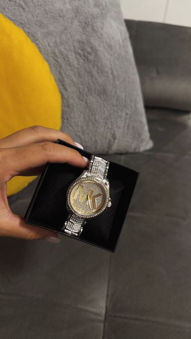 Ceasuri  damă – Michael Kors, Fossil & Guess