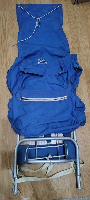 Rucsac vintage cu cadru metalic