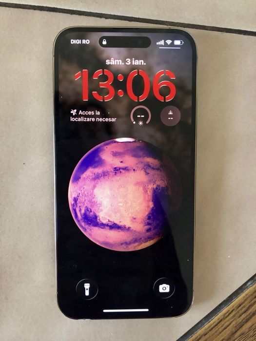 Iphone 14 pro max gold