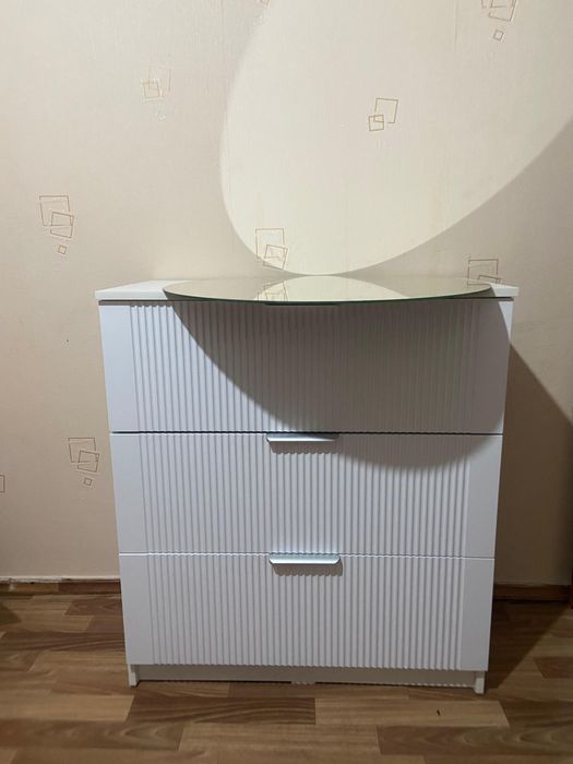 Комод для спальни