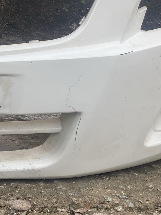 Продам Бампер Кобальт