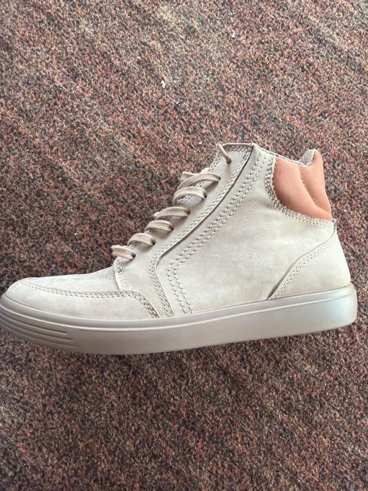 Ecco ботинки по распродаже покупали