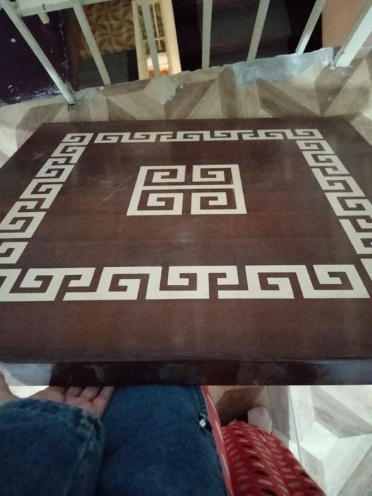 Стол сатылады қалың ағаш