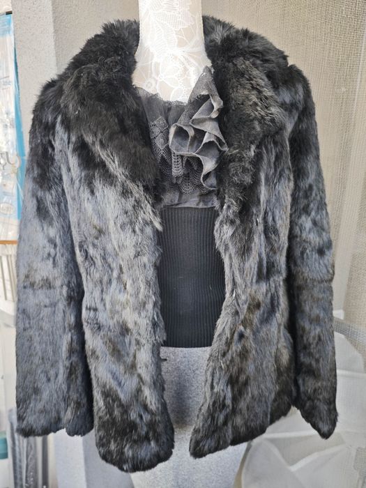 Haină scurtă de blană neagră, iepure, mărimea 38