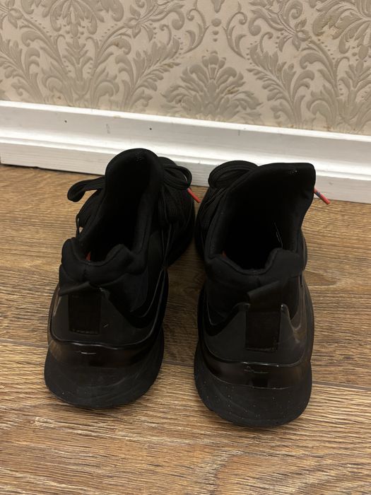 Adidasi purtati foarte putin, stare f buna! Marimea 38