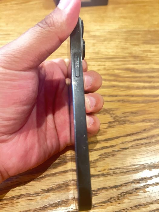 Продам IPhone 14 Pro срочно!!!
