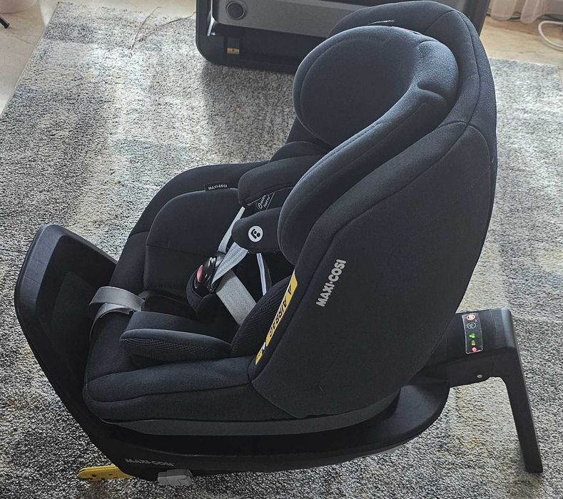 Столчета за кола Maxi-Cosi Pearl Pro 2 i-Size Authentic Graphite + Maxi-Cosi Pebble Pro i-Size Essential Blue + Maxi-Cosi База ISOFIX FamilyFix 3