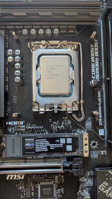 kit Intel i9 13900K +Msi Z790 Gaming plus Wifi DDR5 +1tb Samsung Evo