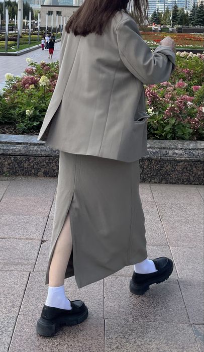 Пиджак oversize с юбкой карандаш