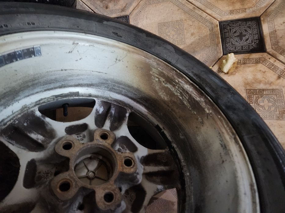 Диски на бмв 16стиль R16 срочно