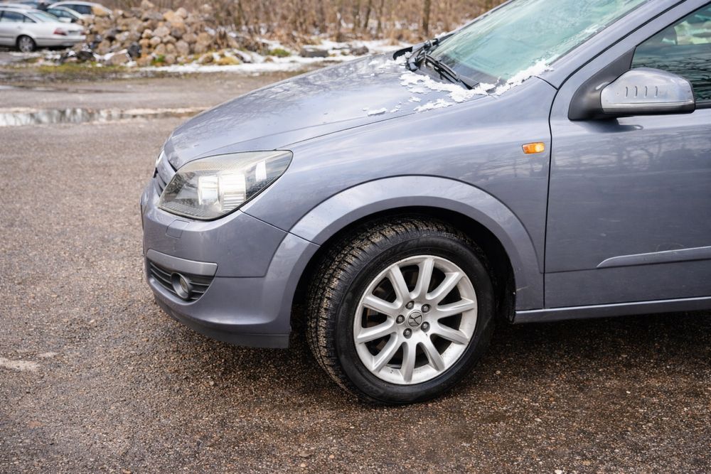 Opel Astra G на части