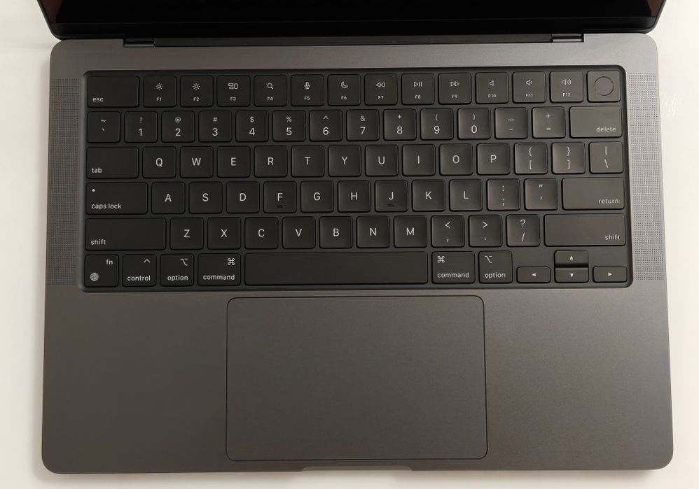 MacBook Pro 14 M3PRO 18/1TB 10 циклов