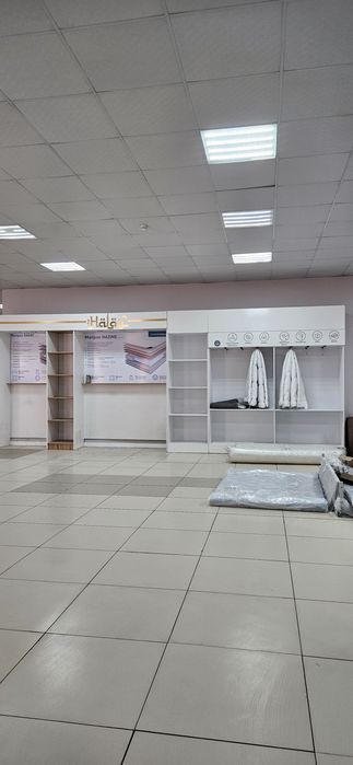 Шкаф витринный, продам