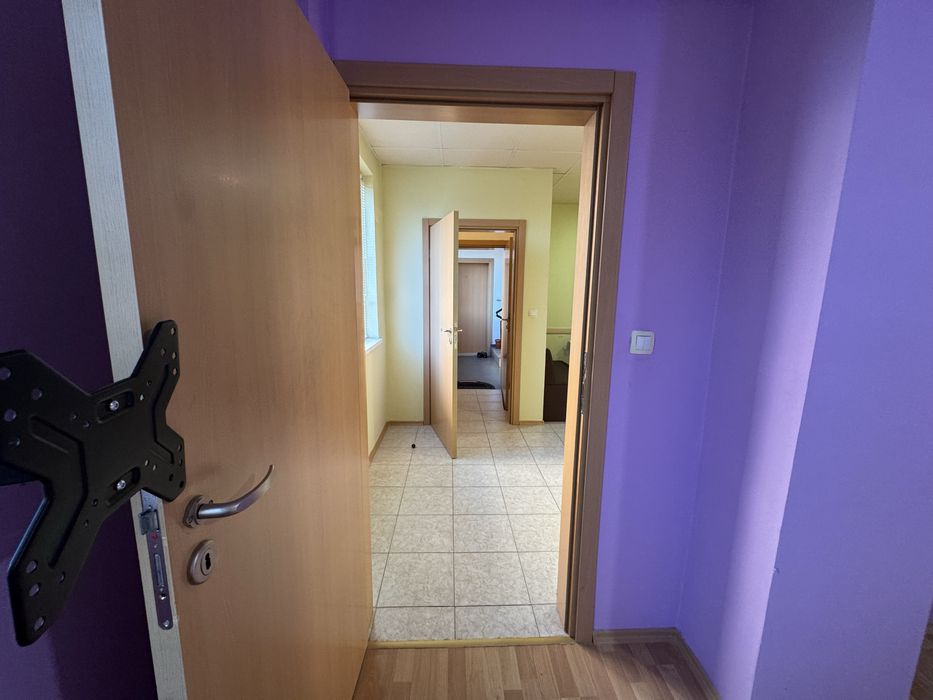 Продава се Двустаен апартамент в Плевен, Сторгозия - 63 кв.м за 1524 €/кв.м - Снимка #2