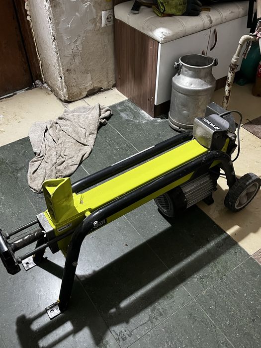 Дровокол RYOBI, Электрический дровокол