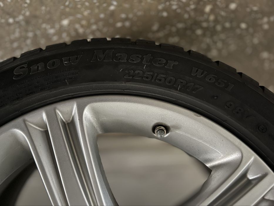 Vand set 4 anvelope M + S Petlas Snow master winter 225 50 R17