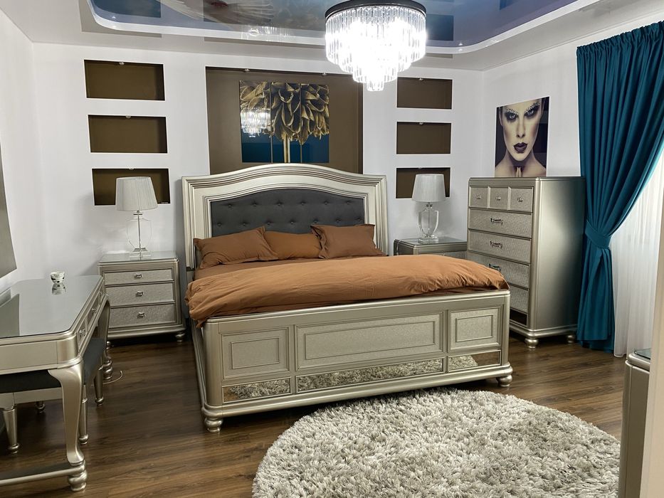 Vand casa Arcasilor