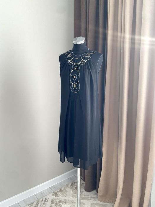 Вечернее платье шелковое