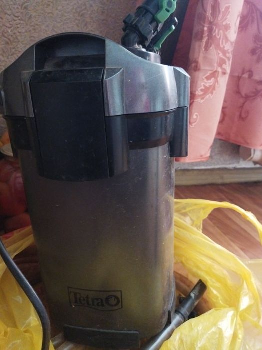 Срочно продам аквариум и турник