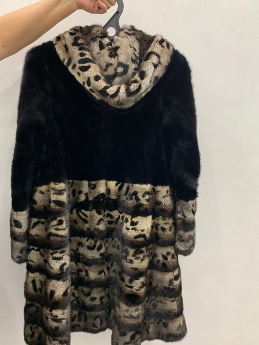 Шуба норковая с копюшоном