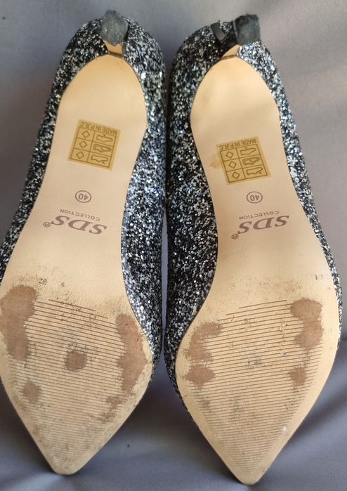 Pantofi nr 40   toc 11 cm