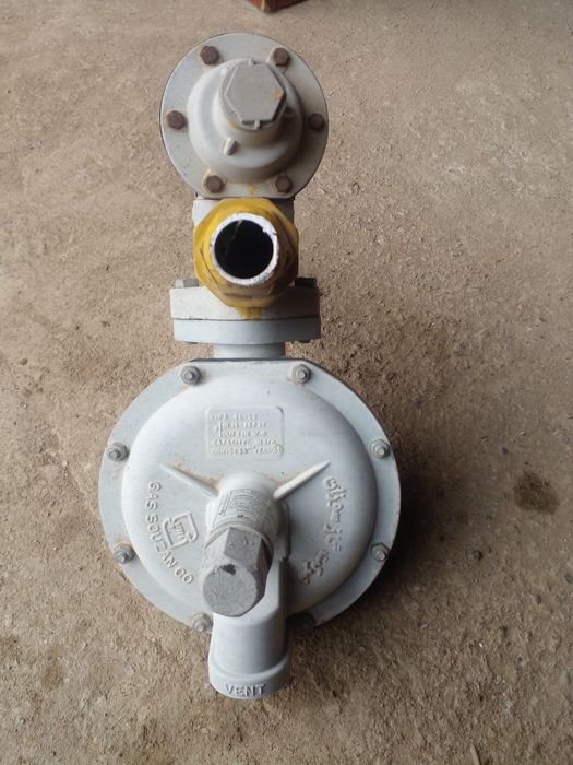 Газовыи редуктор