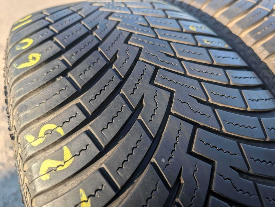 225/60 R18 • All Season • Pirelli Cinturato SF2 104V | 4 buc | DOT 2023 | Pret/buc