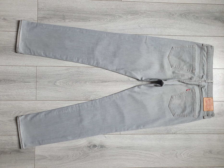 Blugi LEVI'S 511 Slim - Marime W34 L34 (Talie 90 cm)