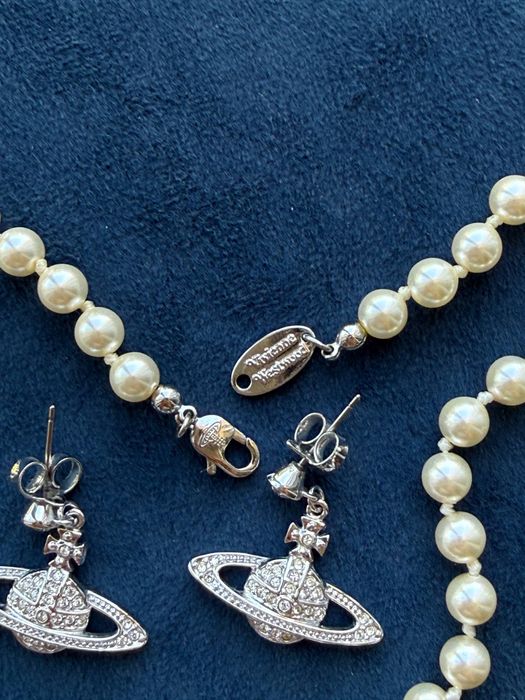 Комплект Vivienne Westwood: колье Mini Bas Relief Pearl + серьги