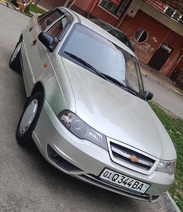 Нексия 2 Сотилади