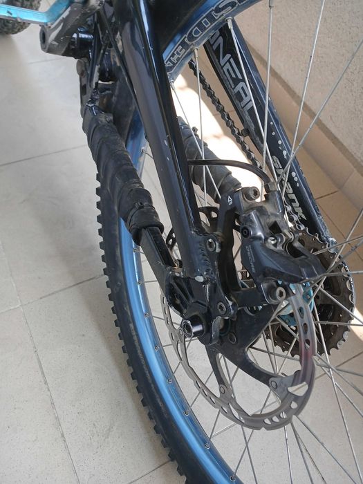 Даунхил(планински) Велосипед за спускане