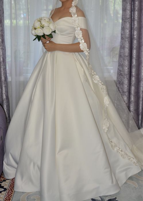 Срочно продам Итальянское платье