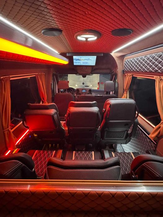 Închiriere Microbuz 8+1 Mercedes Sprinter – 2 buc disponibile