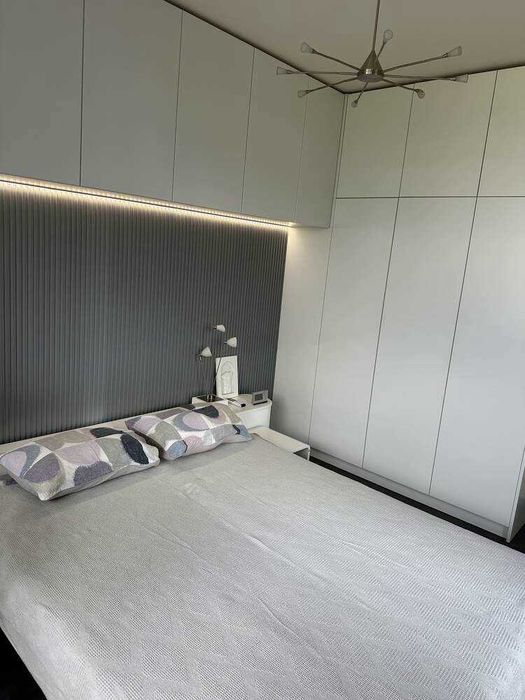 Дава се под наем Тристаен апартамент в София, Оборище - 110 кв.м за 1200 € - Снимка #4