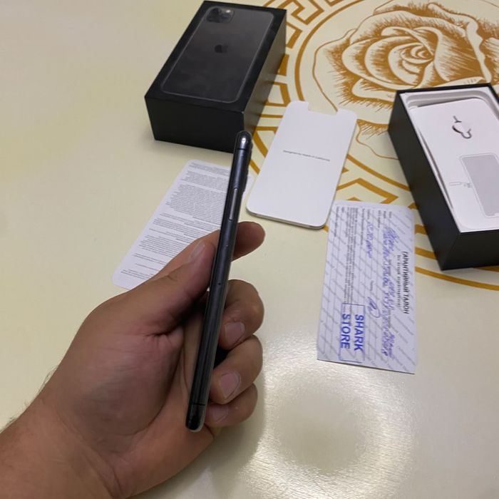Iphone 11 pro max 512 gig