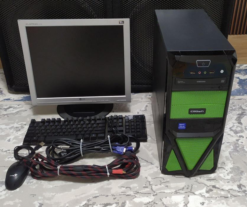 Музыкальный аппаратура, караоке