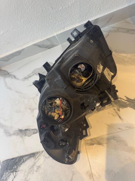 Vând far faruri dreapta stanga Peugeot boxer Fiat Ducato an 2007-2014