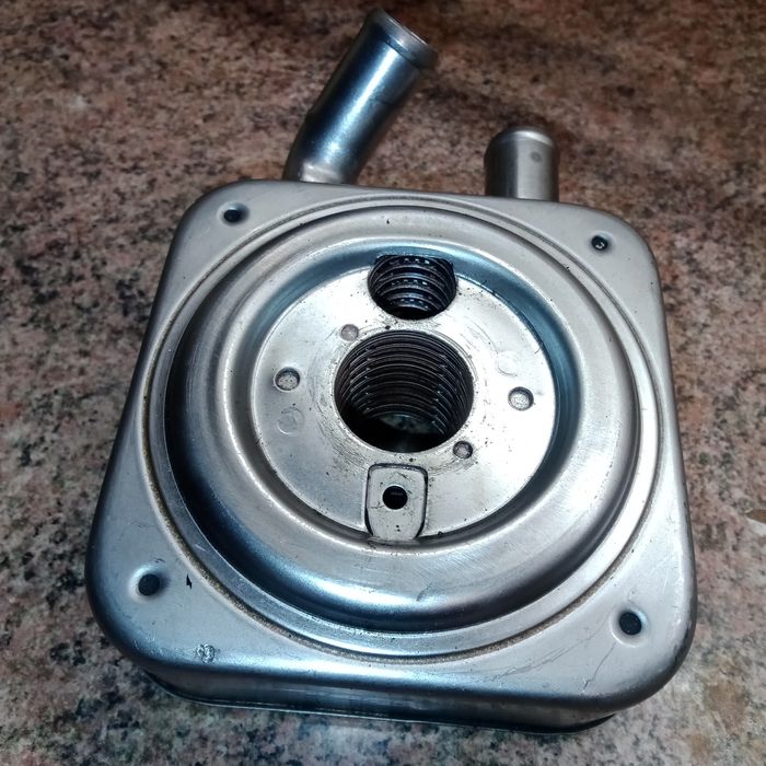 Маслен охладител