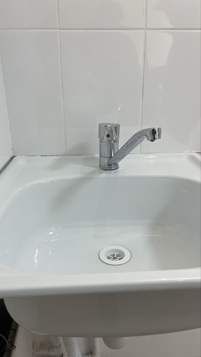 Раковина для кухни новая