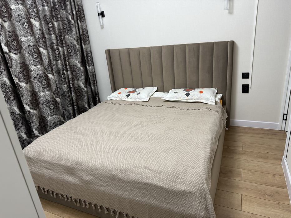 Продается 2-х спальный кровать