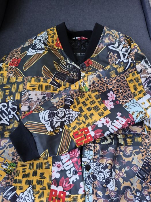 100 kila & pause jeans